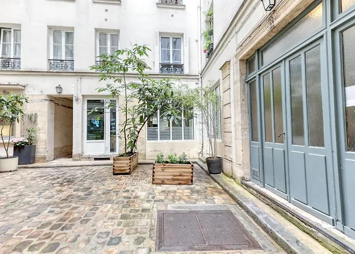 Διαμέρισμα Parisian Cocoon 1bdr Flat - Prime Loc Le Marais Παρίσι
