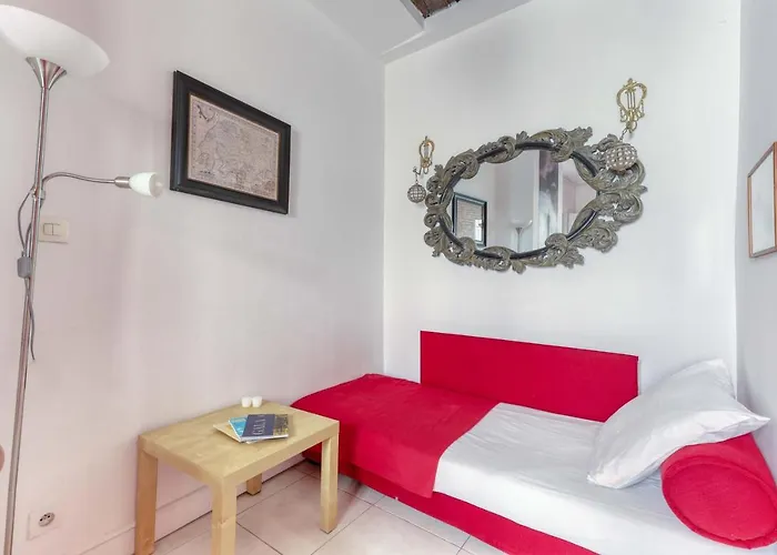 Parisian Cocoon 1bdr Flat - Prime Loc Le Marais * Παρίσι